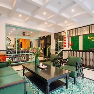 Ivy Hotel